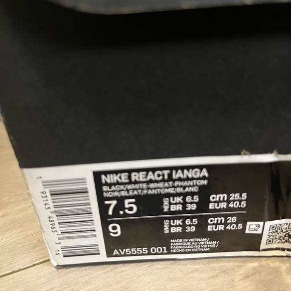 Nike React, Mens 7.5 - Picture 13 of 15